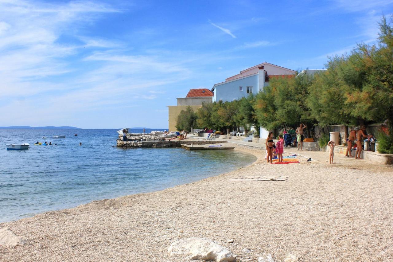Apartments By The Sea Suhi Potok, Omis - 14555 Jesenice  Dış mekan fotoğraf