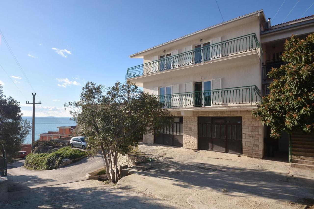 Apartments By The Sea Suhi Potok, Omis - 14555 Jesenice  Dış mekan fotoğraf