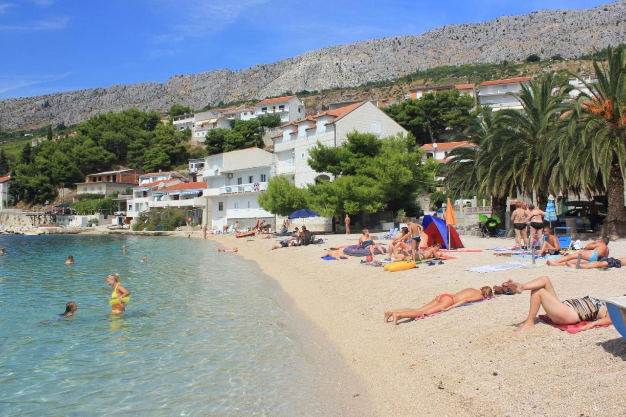 Apartments By The Sea Suhi Potok, Omis - 14555 Jesenice  Dış mekan fotoğraf
